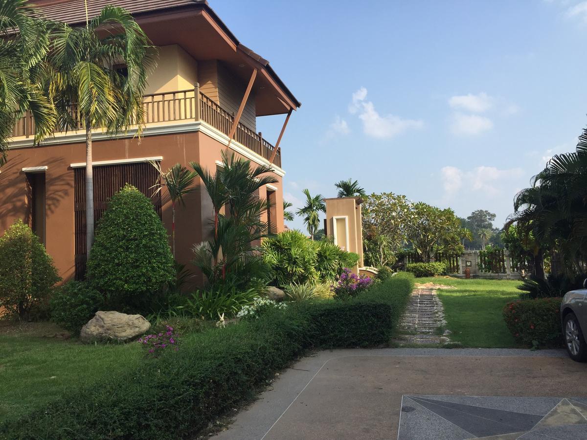 Huaymuang Apartment Убонратчатхани Экстерьер фото
