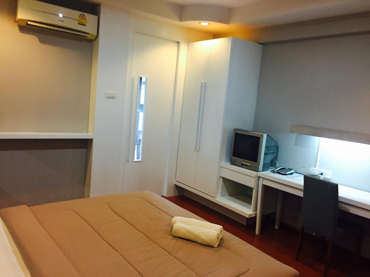Huaymuang Apartment Убонратчатхани Экстерьер фото