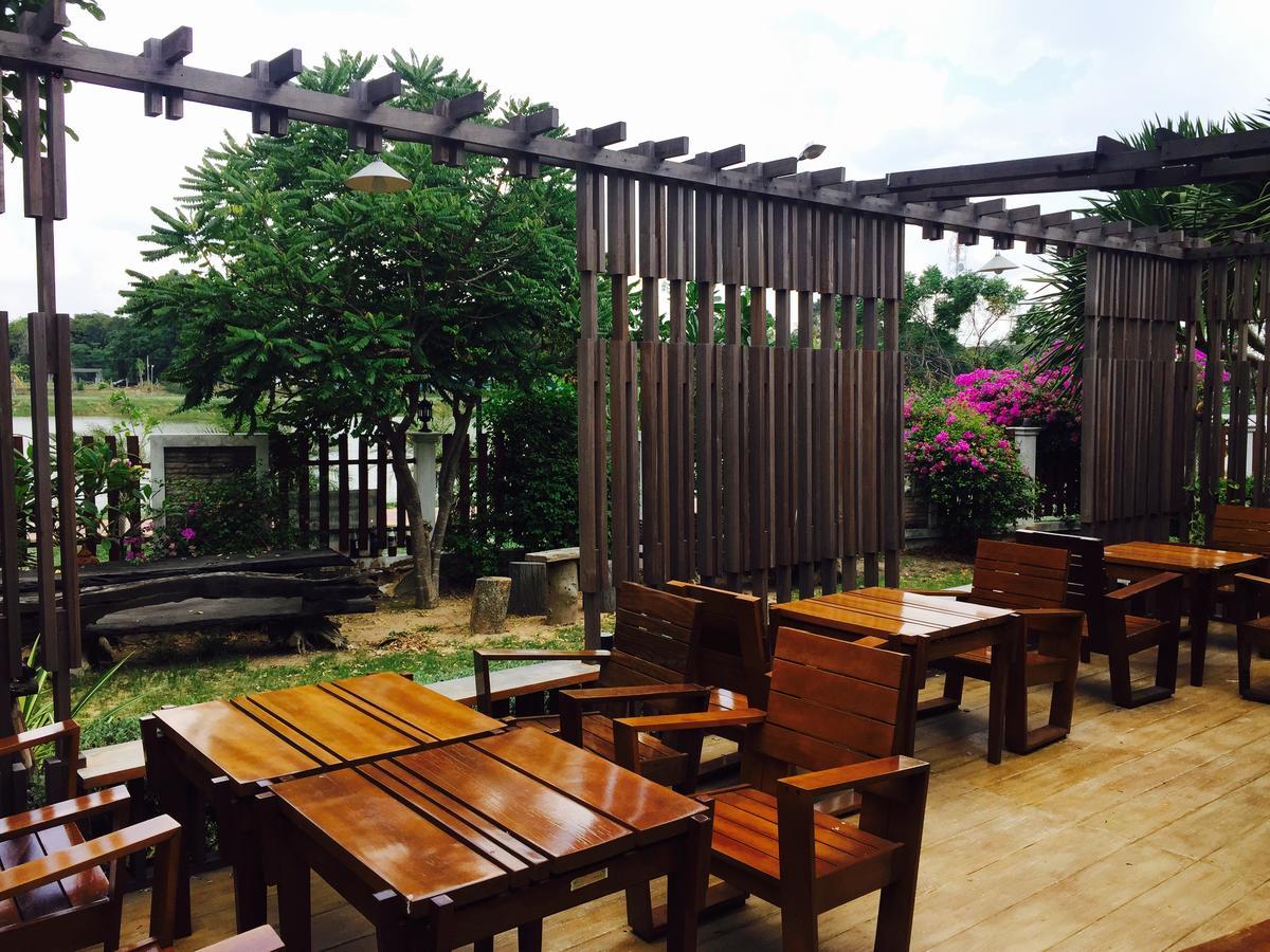 Huaymuang Apartment Убонратчатхани Экстерьер фото